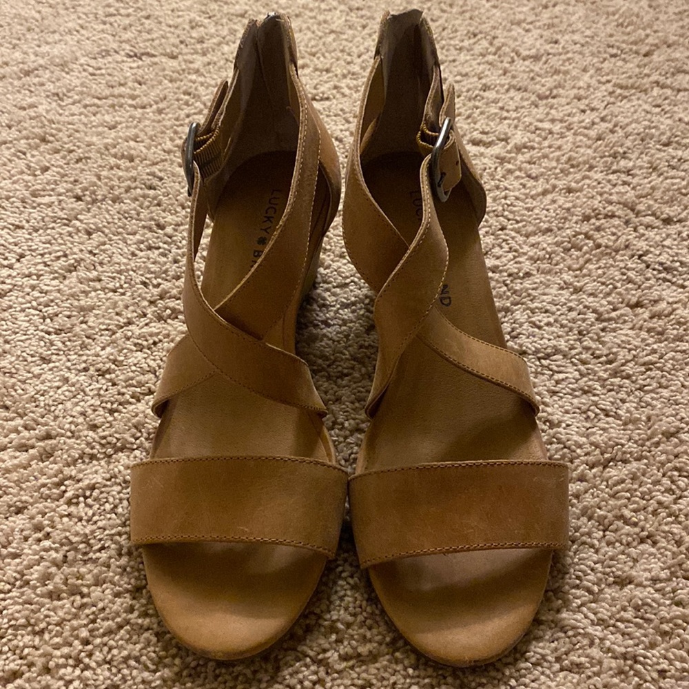 Lucky Brand strappy sandals